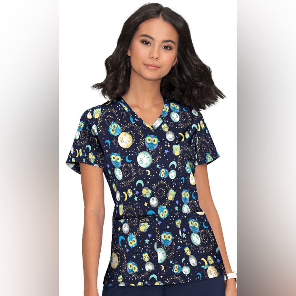 Leslie Top
koi Basics (Space Owls)
Size Med